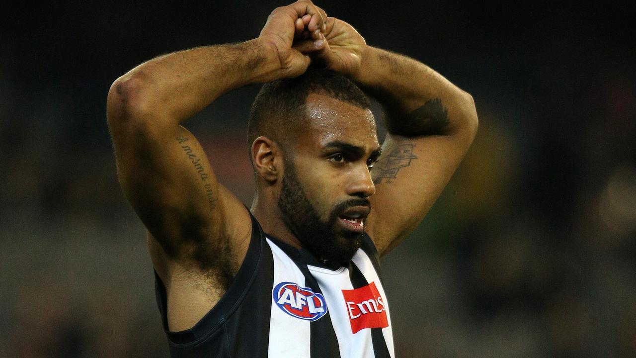 Heritier Lumumba wearing Collingwood colours.