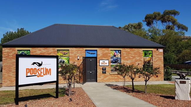 Clarence City Council has told the owner of the Pooseum in Richmond to remove the sign because it causes the town to lose its heritage significance, says owner Karin Koch.