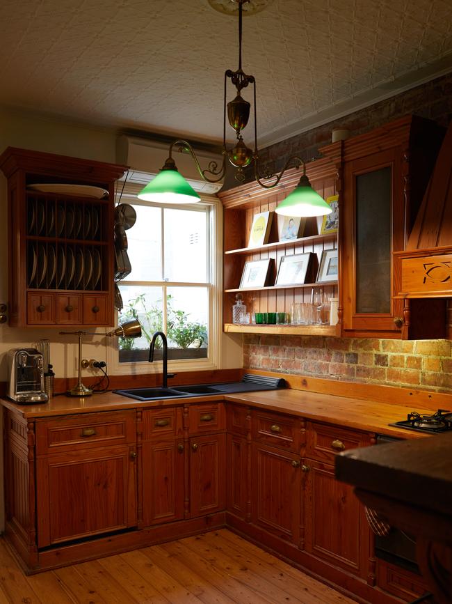 The dark kitchen before the reno.