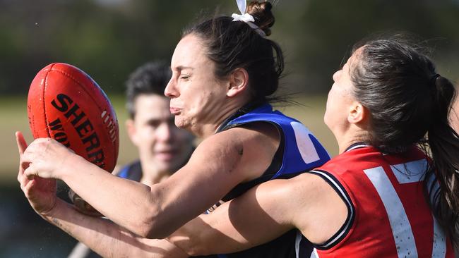 Collingwood recruit Nicola Stevens in action for Melbourne university. Picture: Chris Eastman