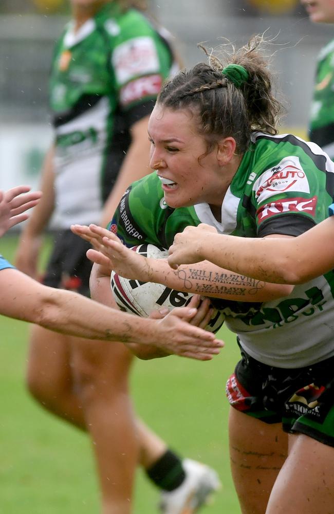 Townsville Blackhawks juniors against Mackay Cutters. U19 girls at Jack Manski Oval. Blackhawks Lhylla Williamson. Picture: Evan Morgan