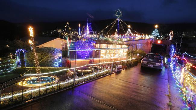 Places to view Christmas lights in Southern Tasmania