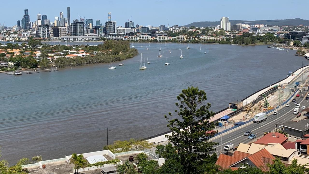 Paul Spottiswood snapped these pics from his Hamilton apartment balcony today about 11.30am, showing how high the tide rose. 