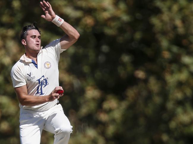 Former Frankston Peninsula fast bowler Jake Wood will represent the MPCA Country Week side. Picture: Valeriu Campan