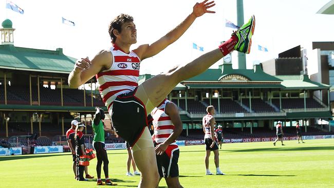 Kurt Tippett will need to continue his good form if the Swans are to upset Fremantle. Picture: Phil Hillyard