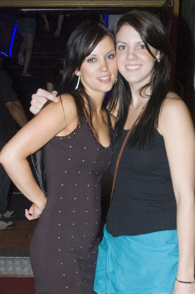 Socials, Doors Nightclub at Mackay : Aleesha Edmonds and Katty Denny.
