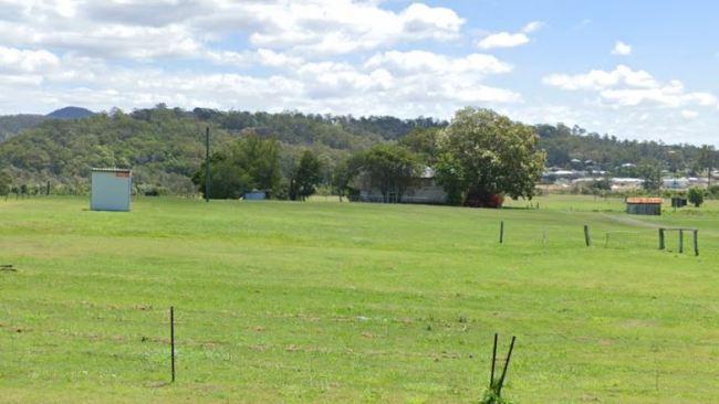 The farmhouse before the fencing was erected.