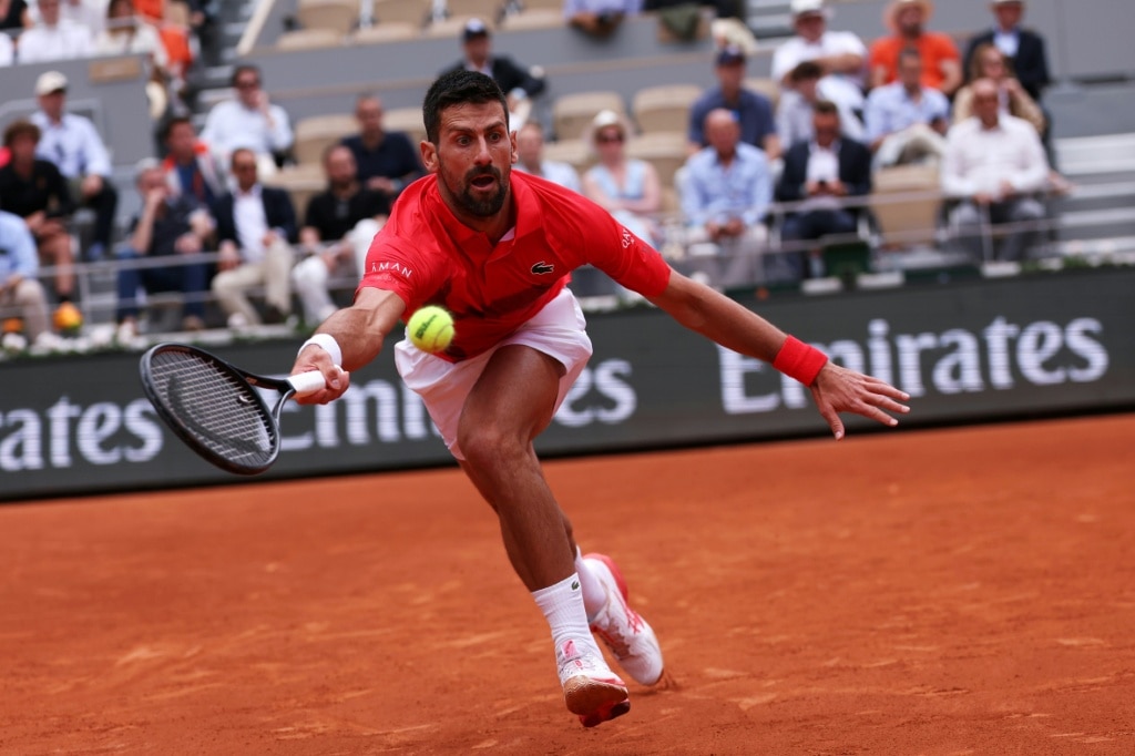 Djokovic and Sinner chase French Open semis as underdogs look for upsets