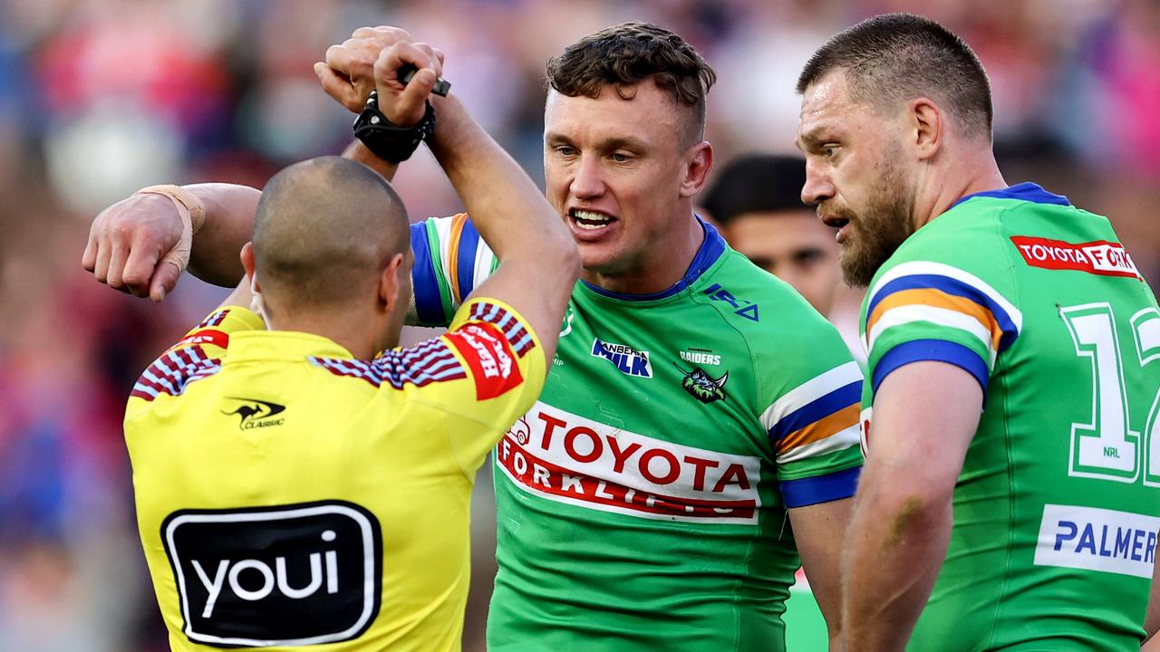 NEWCASTLE, AUSTRALIA - SEPTEMBER 10: Jack Wighton of the Raiders is placed on report by referee Ashley Klein during the NRL Elimination Final match between Newcastle Knights and Canberra Raiders at McDonald Jones Stadium on September 10, 2023 in Newcastle, Australia. (Photo by Brendon Thorne/Getty Images)