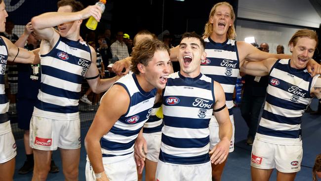 GEELONG, AUSTRALIA - MARCH 16: Jhye Clark (left) and Shaun Mannagh of the Cats celebrate during the 2024 AFL Round 01 match between the Geelong Cats and the St Kilda Saints at GMHBA Stadium on March 16, 2024 in Geelong, Australia. (Photo by Michael Willson/AFL Photos via Getty Images)