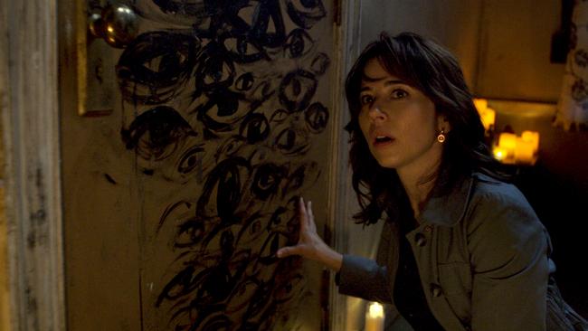 Linda Cardellini’s way of registering fear is making the face of someone who has just realised they may have left a hot appliance or two running before they left for work that morning.
