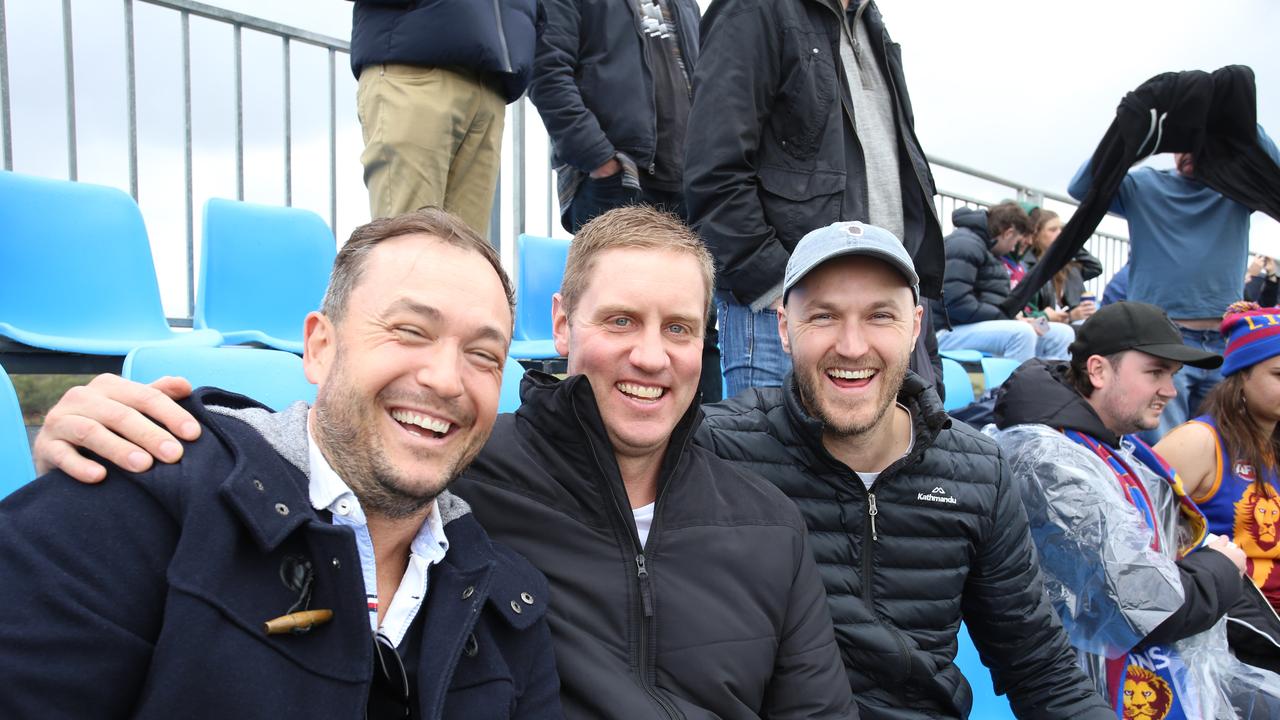 Footy fans soak up the action in SA for Saturday’s offering of Gather Round clashes. Picture: Brett Hartwig