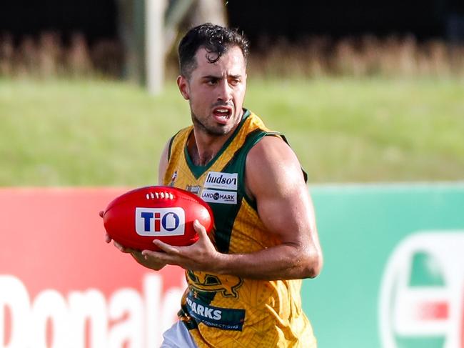 Nate Paredes was among the best for St Mary's against Southern Districts in Round 12 of the 2023-24 NTFL season. Picture: Celina Whan / AFLNT Media