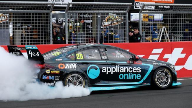 Chaz Mostert sends a burnout.