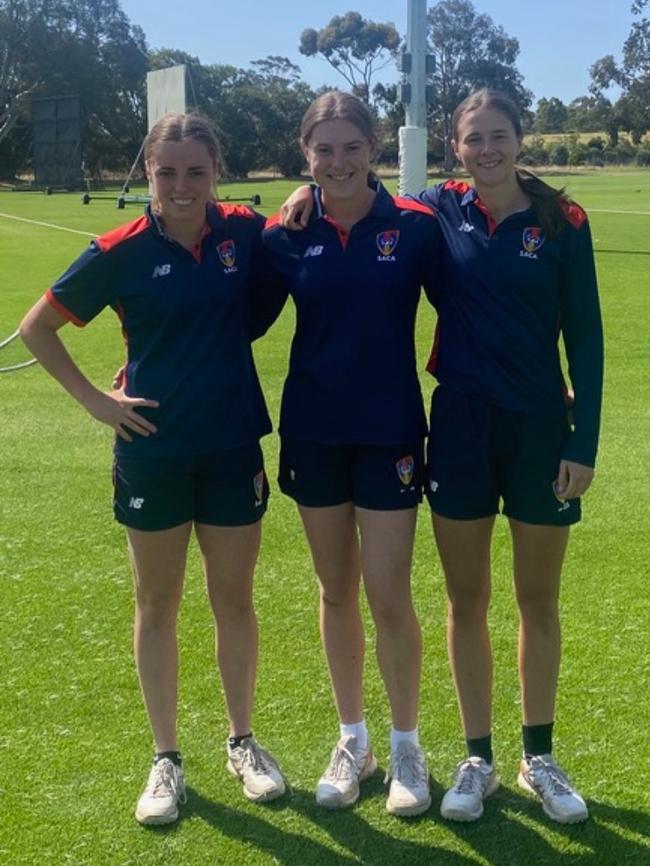 Eleanor Larosa (left) with Lucy Bowring and Ella Wilson. She had a standout national championships and is now a part of Australia's U19 Women's T20 World Cup team. Picture: Glenelg District Cricket Club