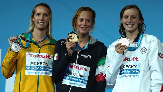 (L-R) Australia's Emma McKeon (silver) Italy's Federica Pellegrini (gold) and USA's Katie Ledecky (silver) pose during the podium ceremony for the women's 200m freestyle final.