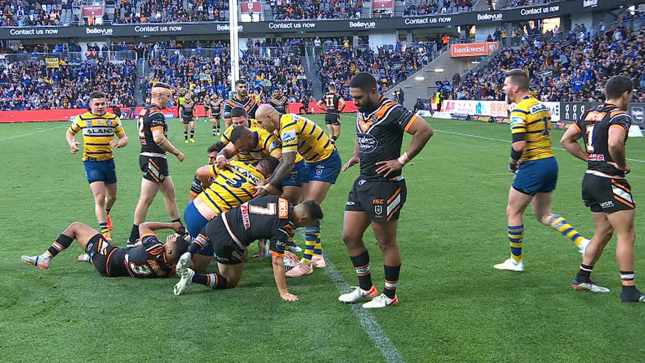 The Tigers let in two tries in two minutes to end the first half against the Eels.