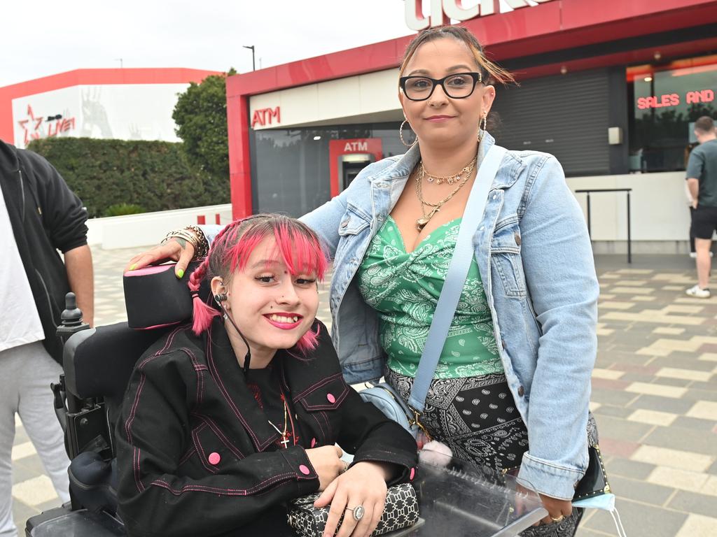 Fans outside the Snoop Dogg Concert at the Adelaide Entertainment centre. Picture: Keryn Stevens