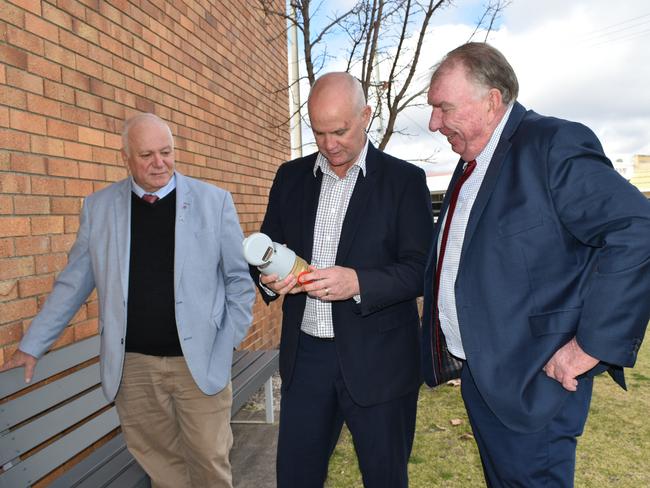 Southern Downs mayor Vic Pennisi, Minister for Water the Hon Glenn Butcher and councillor Stephen Tancred during smart water meter consultation in Stanthorpe. Photo: Southern Downs Regional CouncilÂ 