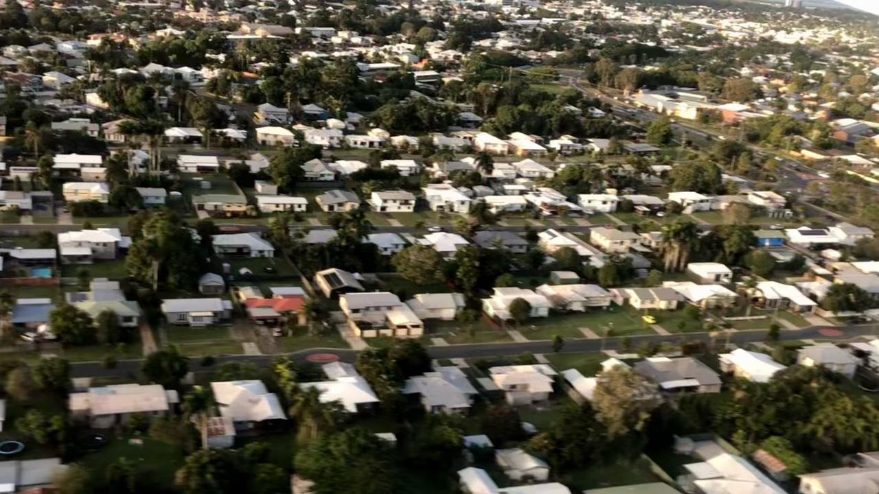 Why home owners are rushing to refinance their mortgages