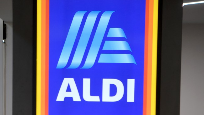 Weekend chaos at Aldi’s special buys sale goes viral as shoppers claw ...