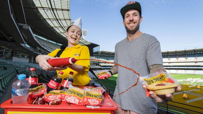 An understaffed MCG needs more workers to help get footy fans their pies, beers and other fare. Picture: Jason Edwards