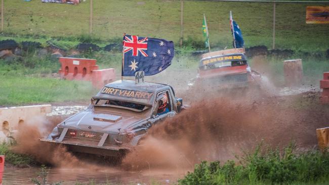 Mark Tattingham in Dirty Harry and Simon Modra's Brumm in the Pro Modified section. Picture: Craig Radcliffe Action Sport Photography.