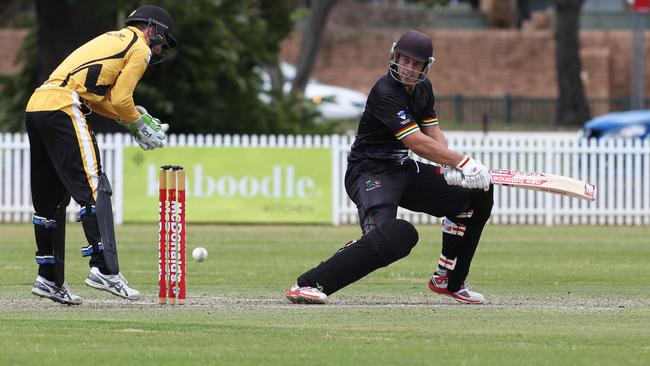 Penrith’s Tim Cummins cuts for runs