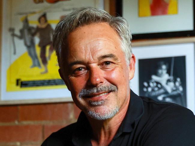 ***HOLD EMBARGO SUN4MON MUST CHECK WITH PIC DESK BEFORE USE*** ,  Daily Telegraph. 01, February, 2022.Cameron Daddo, at home in Dee Why, today. He will appear on Dancing With The Stars. Picture: Justin Lloyd.