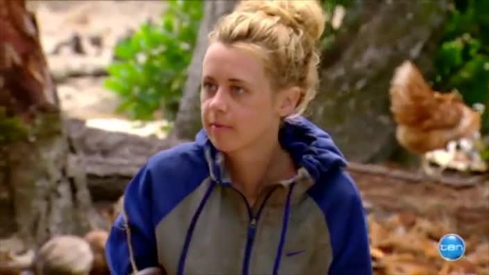 Phoebe makes bold move on Australian Survivor