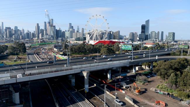 MELBOURNE, AUSTRALIA - NewsWire Photos JULY 21, 2024: The view of Melbourne city and the inner west from a flyover on the soon to be completed West Gate Tunnel Project at Footscray. Picture: NewsWire / Andrew Henshaw