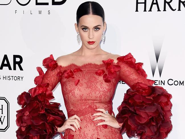 CAP D'ANTIBES, FRANCE - MAY 19: Katy Perry arrives at amfAR's 23rd Cinema Against AIDS Gala at Hotel du Cap-Eden-Roc on May 19, 2016 in Cap d'Antibes, France. (Photo by Ian Gavan/Getty Images)