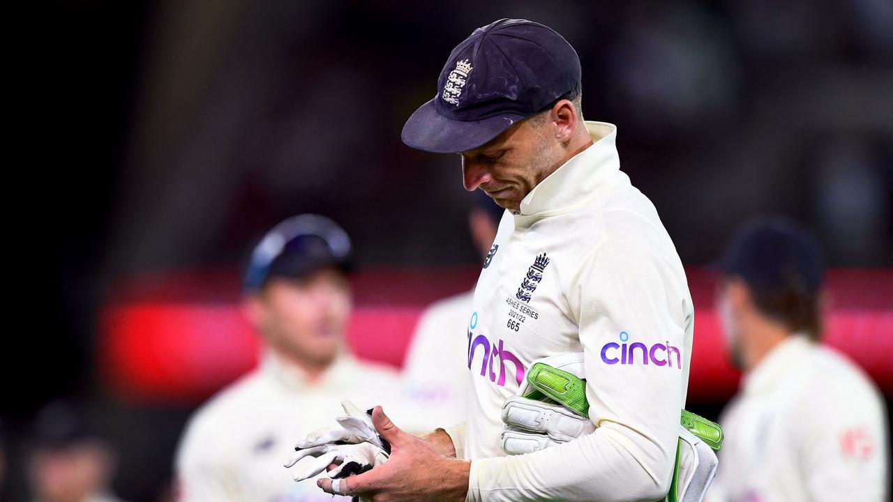 Adelaide Oval, Pat Cummins keluar, Covid-19, skor Ashes, skor langsung, Marnus Labuschagne