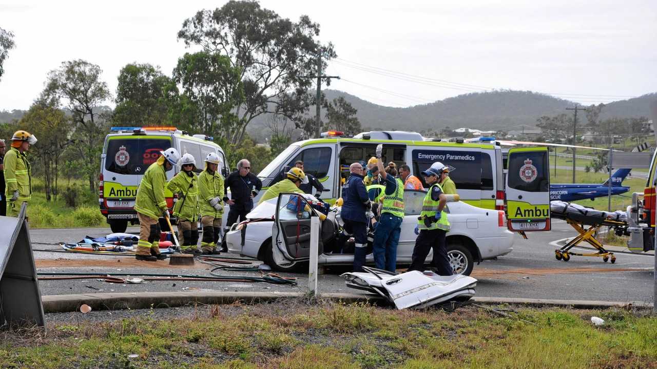 Photos: Authorities Free Teen At Horror Yeppoon Crash 