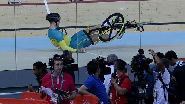 Australian Matthew Glaetzer had a small crash during the Men's Keirin.