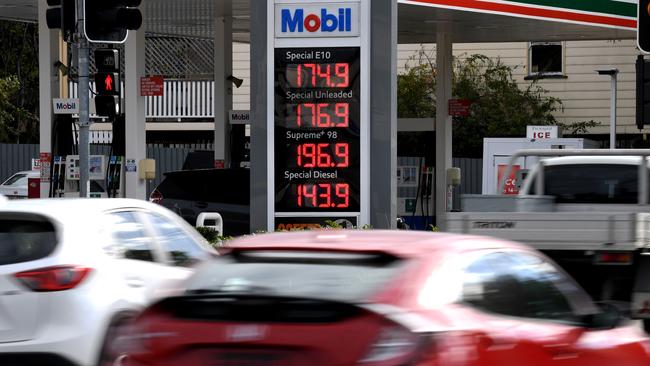 BRISBANE, AUSTRALIA - NewsWire Photos - AUGUST 10, 2021., A sign showing petrol prices at a service station in Stones Corner, Brisbane. Despite a drop in oil prices unleaded fuel remains high across the country's capital cities at $1.73 a litre in Brisbane, $1.63 in Adelaide, $1.55 in Melbourne and $1.45 in Sydney., Picture: NCA NewsWire / Dan Peled