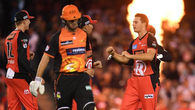 Jack Wildermuth of the Renegades reacts after dismissing Mitchell Marsh of the Scorchers during the Big Bash League (BBL) match between Melbourne Renegades and Perth Scorchers at Marvel Stadium in Melbourne, Thursday, December 20, 2018. (AAP Image/Julian Smith) NO ARCHIVING, EDITORIAL USE ONLY, IMAGES TO BE USED FOR NEWS REPORTING PURPOSES ONLY, NO COMMERCIAL USE WHATSOEVER, NO USE IN BOOKS WITHOUT PRIOR WRITTEN CONSENT FROM AAP