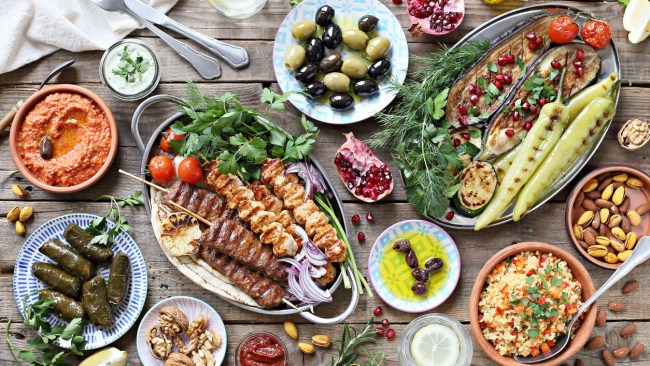 Mediterranean vs Whole 30: What's the difference and which is healthier ...