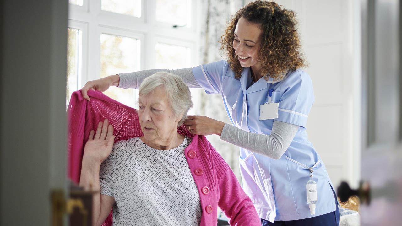 Aged care jobs: Study undergraduate certificate diploma to get work