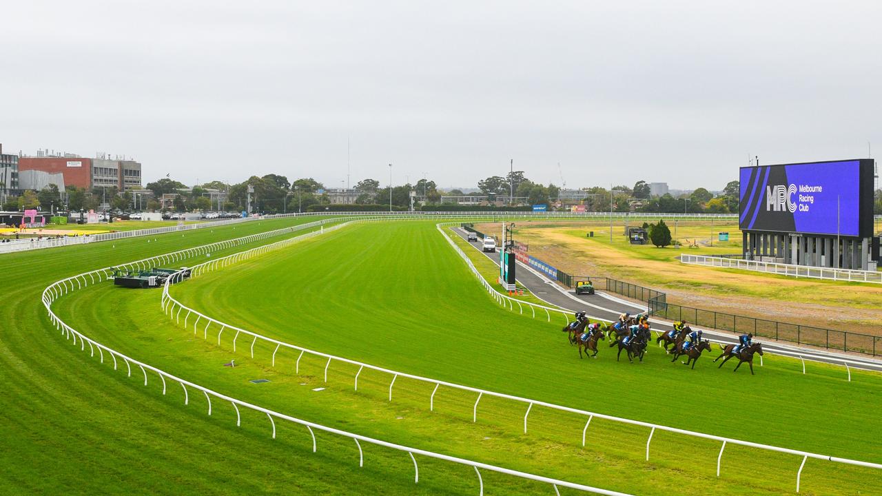 Jockeys And Melbourne Racing Club Approve Caufield Inner Track | Herald Sun