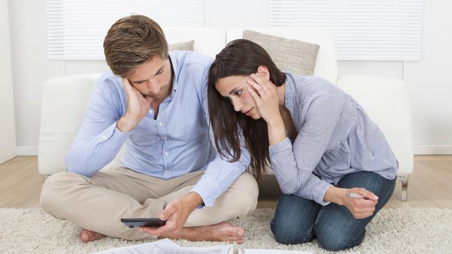 More households are predicting debt troubles in the future despite low interest rates.