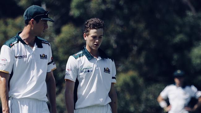 Harry Lickiss (right) with senior Hawks paceman with Ryan Maloney. Picture: Jodie Henderson