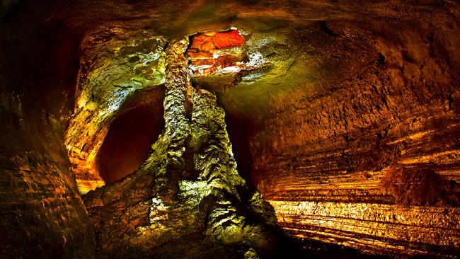 The spectacular Manjanggul lava tube.