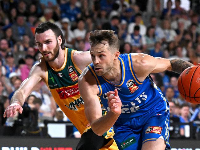 BRISBANE, AUSTRALIA - OCTOBER 29: Nathan Sobey of the Bullets breaks away from the defence during the round five NBL match between Brisbane Bullets and Tasmania Jackjumpers at Nissan Arena, on October 29, 2023, in Brisbane, Australia. (Photo by Bradley Kanaris/Getty Images)