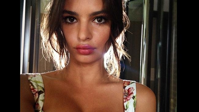 CelebCon: We love Emily Ratajkowski