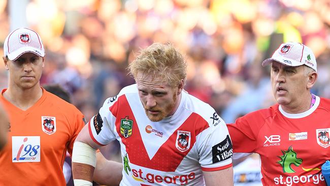 James Graham of the Dragons is taken from the field concussed during the Elimination Final between the Brisbane Broncos and the St George-Illawarra Dragons in Week 1 of the NRL Finals Series at Suncorp Stadium in Brisbane, Sunday, September 9, 2018. (AAP Image/Dave Hunt) NO ARCHIVING, EDITORIAL USE ONLY