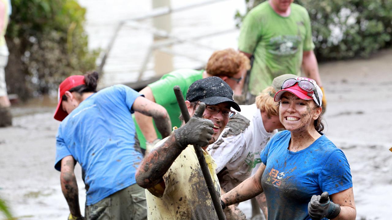 Dave Jeffrey and Sonia Keen were all smiles despite the discomfort.