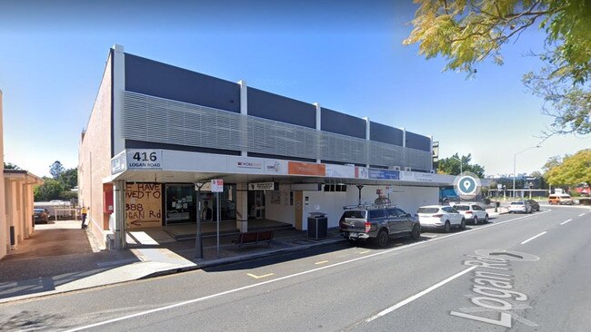 416 Logan Rd pre-refurbishments. Picture: Google Maps