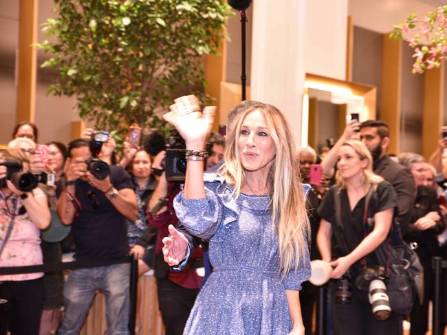 Sarah Jessica Parker at the David Jones store in Elizabeth St, Sydney, having the time of her life. Picture: Flavio Brancaleone/Daily Telegraph