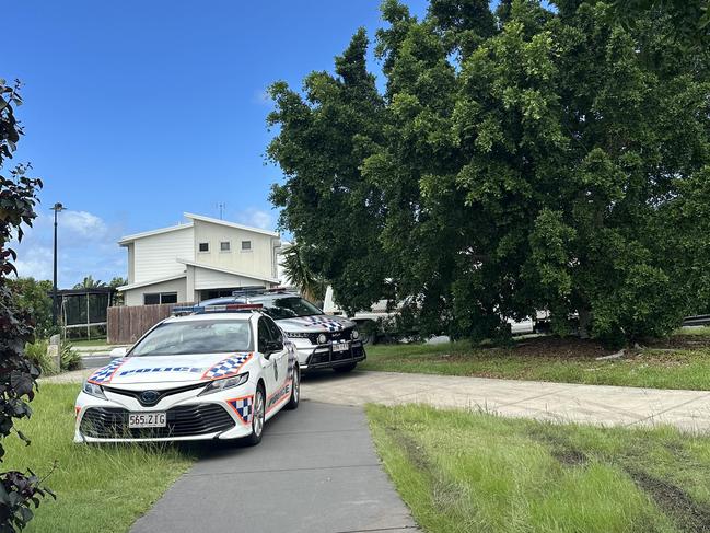 Police and family continue searching at the park. Picture - Madeline Grace.